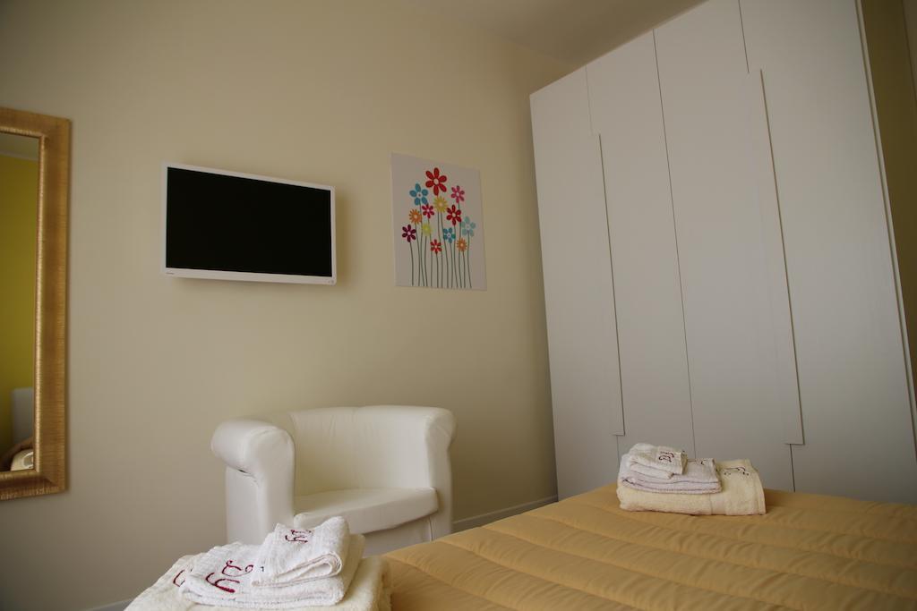 Domus Yenne Suites Cagliari Exterior foto